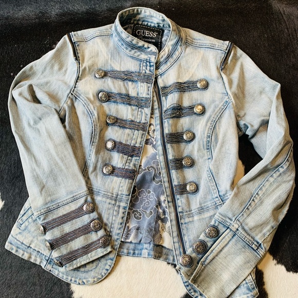 ❓GUESS❓ Jean Jacket *Limited Edition* - Picture 1 of 8